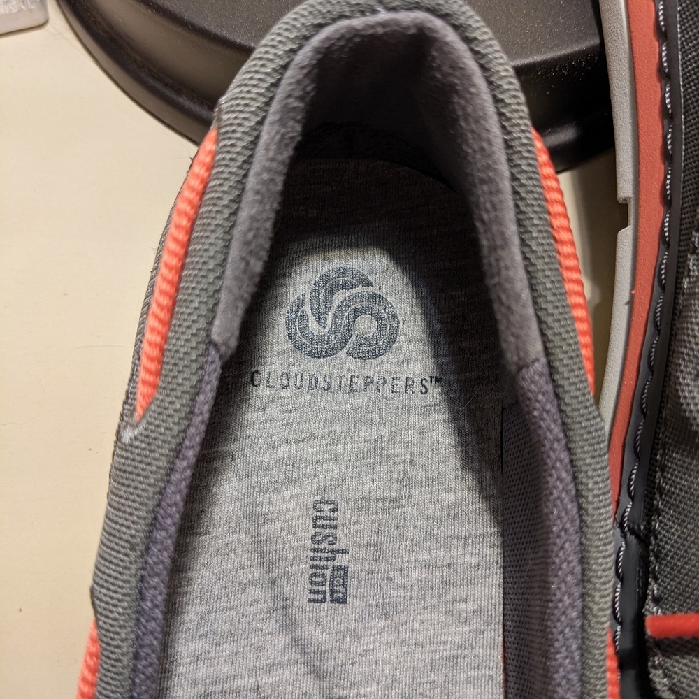 Clarks Cloudsteppers - image 3